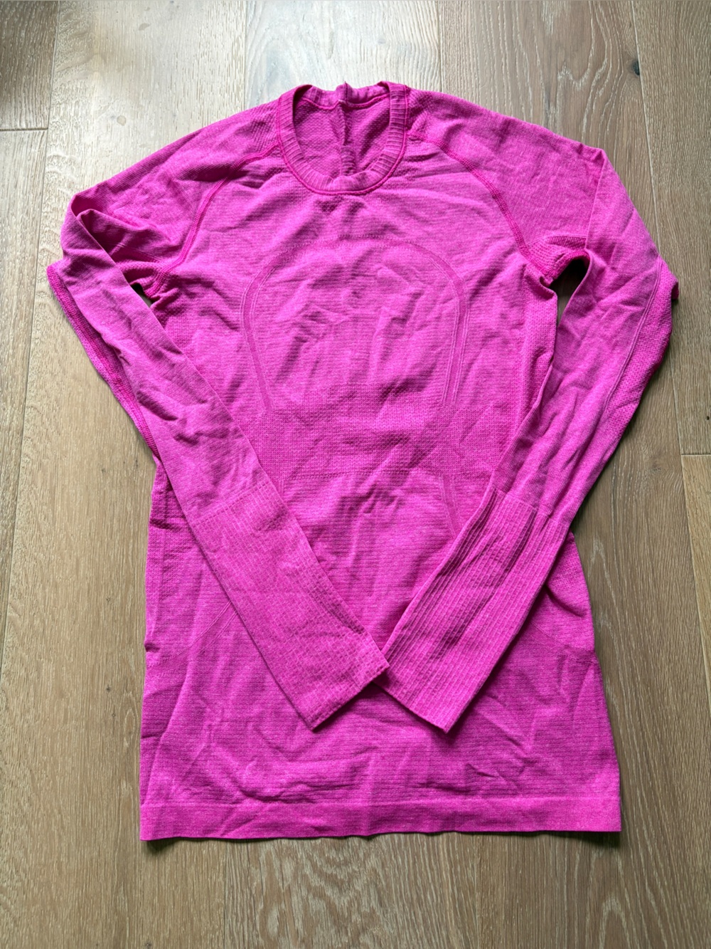 EUC Lululemon 6 LS swiftly heathered paris pink